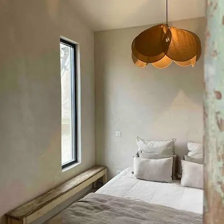 בית נופש La Sauvage - Maison Creative Saint-Andre-de-Cruzieres